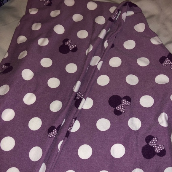 LuLaRoe Pants - Never worn LuLaRoe Leggings LuLaRoe Pants - Never worn LuLaRoe Leggings